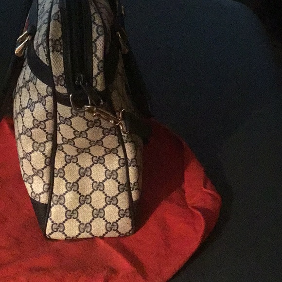 VIntage GUCCI like new large bag - Picture 4 of 10
